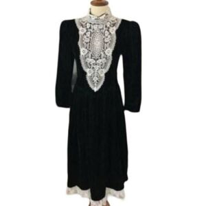 Vintage Jessica McClintock Gunne Sax Black Velvet Victorian Dress |  Gothic